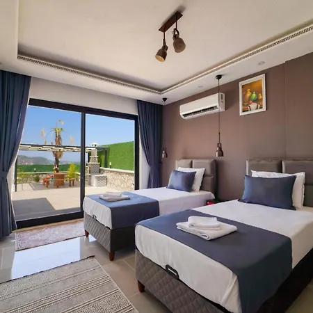 Отель Beylerbeyi 2 4*