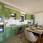 Отель Beylerbeyi 2 4*